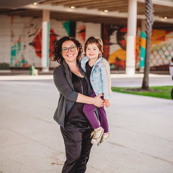 Meet your Posher, Ashley - Picture 1 of 1